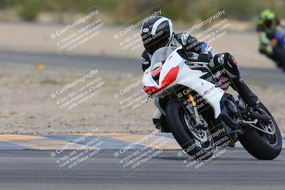 media/Mar-14-2024-Racers Edge (Thu) [[4dba5072a2]]/B Group/Session 3 Turn 4/